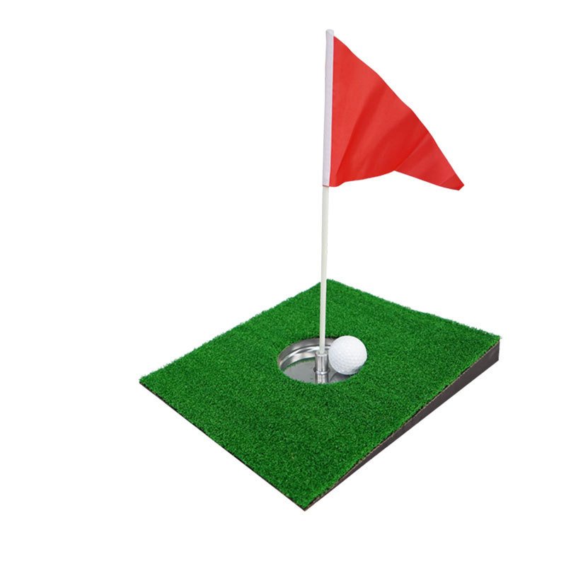 Single putting mat with flag and ball at the cup